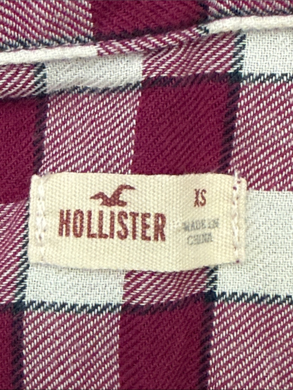 Hollister Women’s Soft Plaid Button-Up Shirt - Burgundy/White, Size XS - Picture 6 of 8